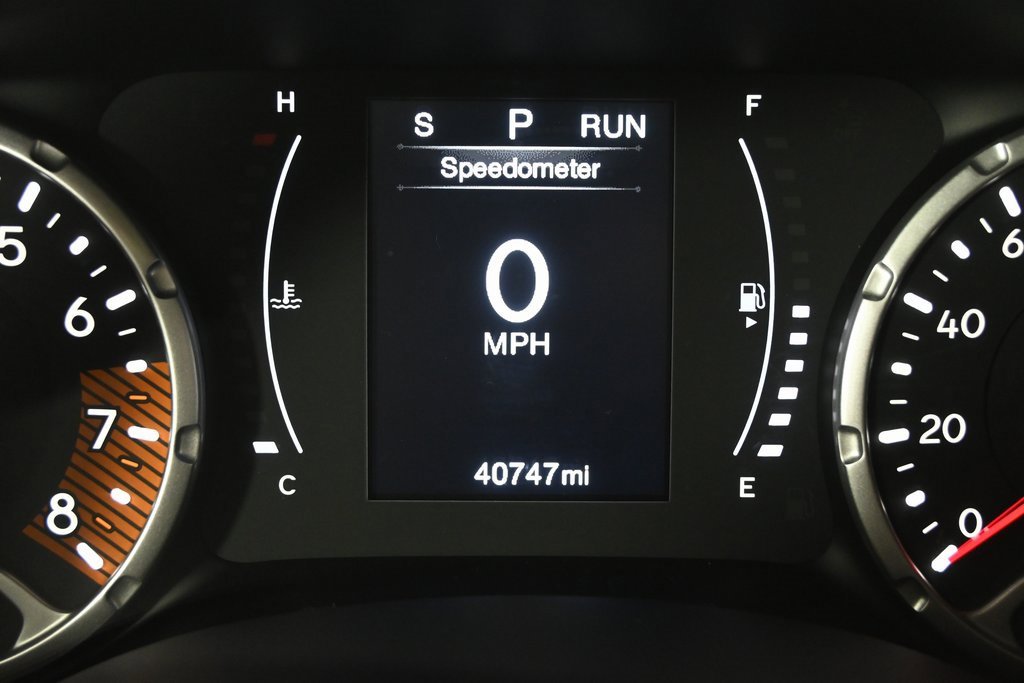 Used 2020 Jeep Renegade Sport image 25