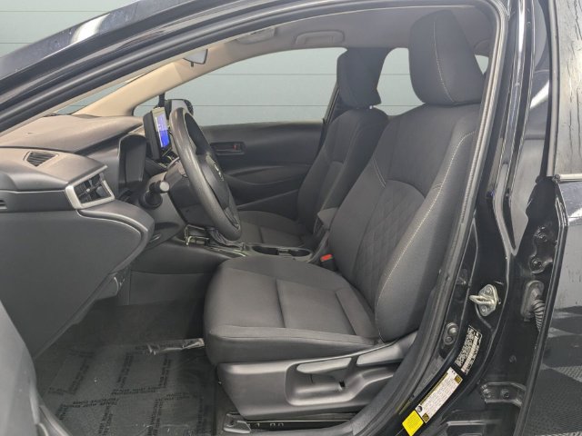 Used 2024 Toyota Corolla LE FWD image 12