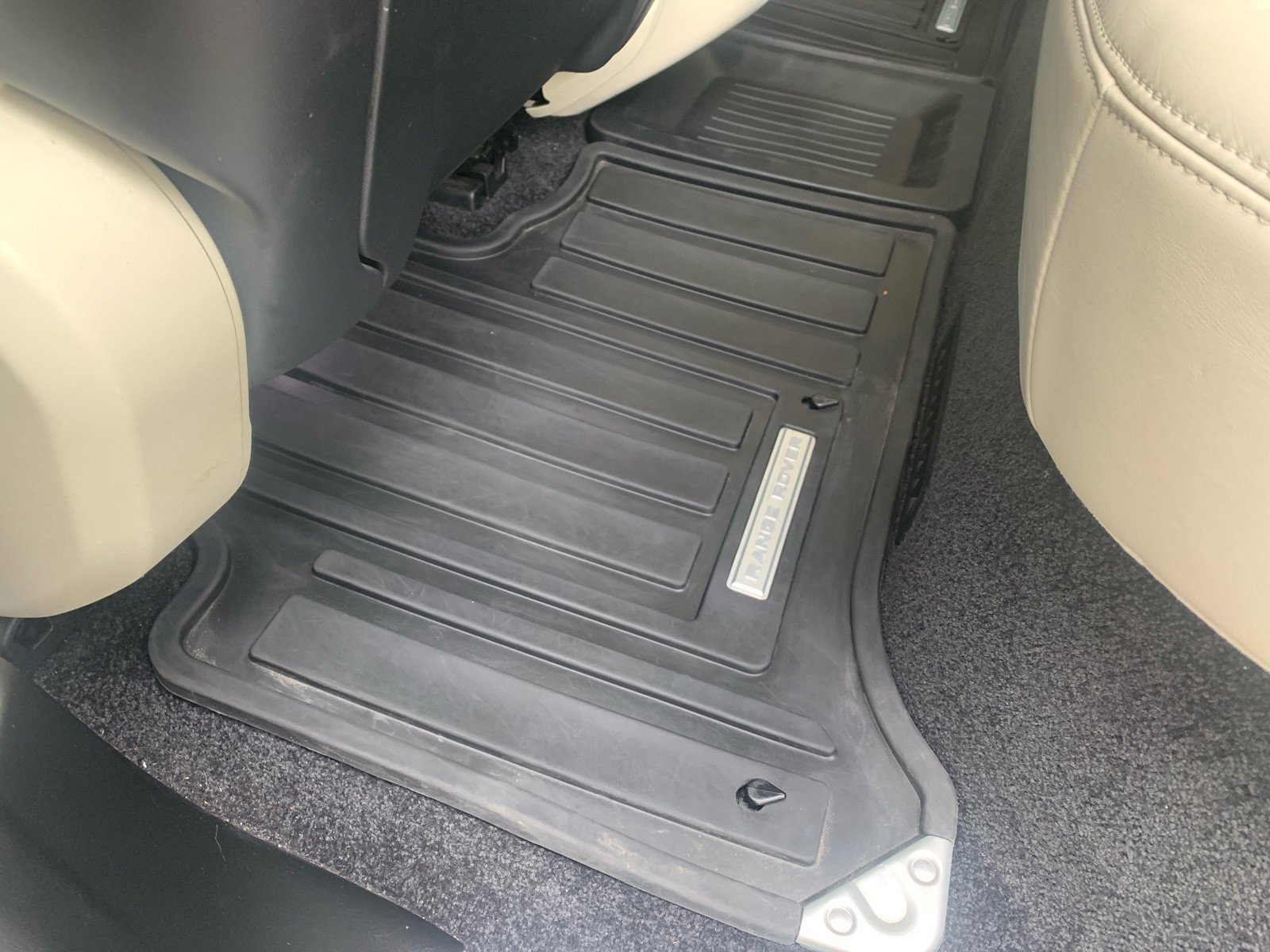 Used 2019 Land Rover Range Rover Supercharged image 15