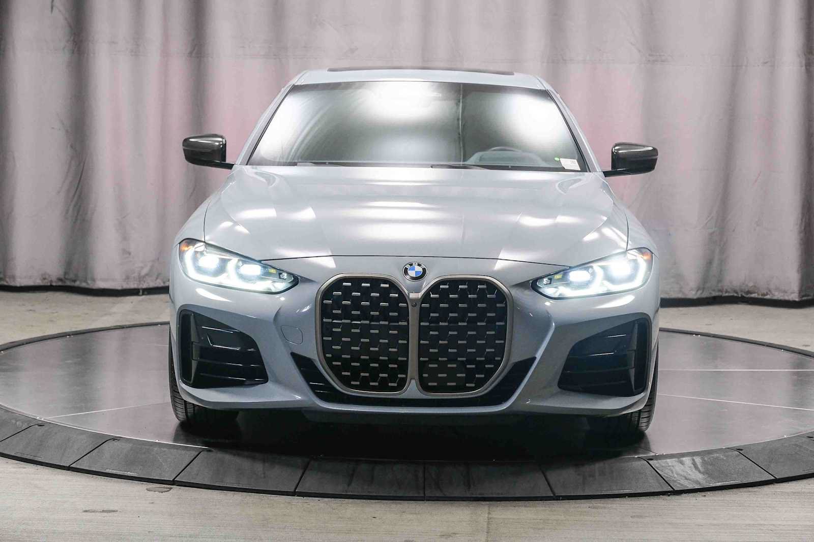 Used 2022 BMW M440i Coupe w/ M Carbon Exterior Package RWD image 6