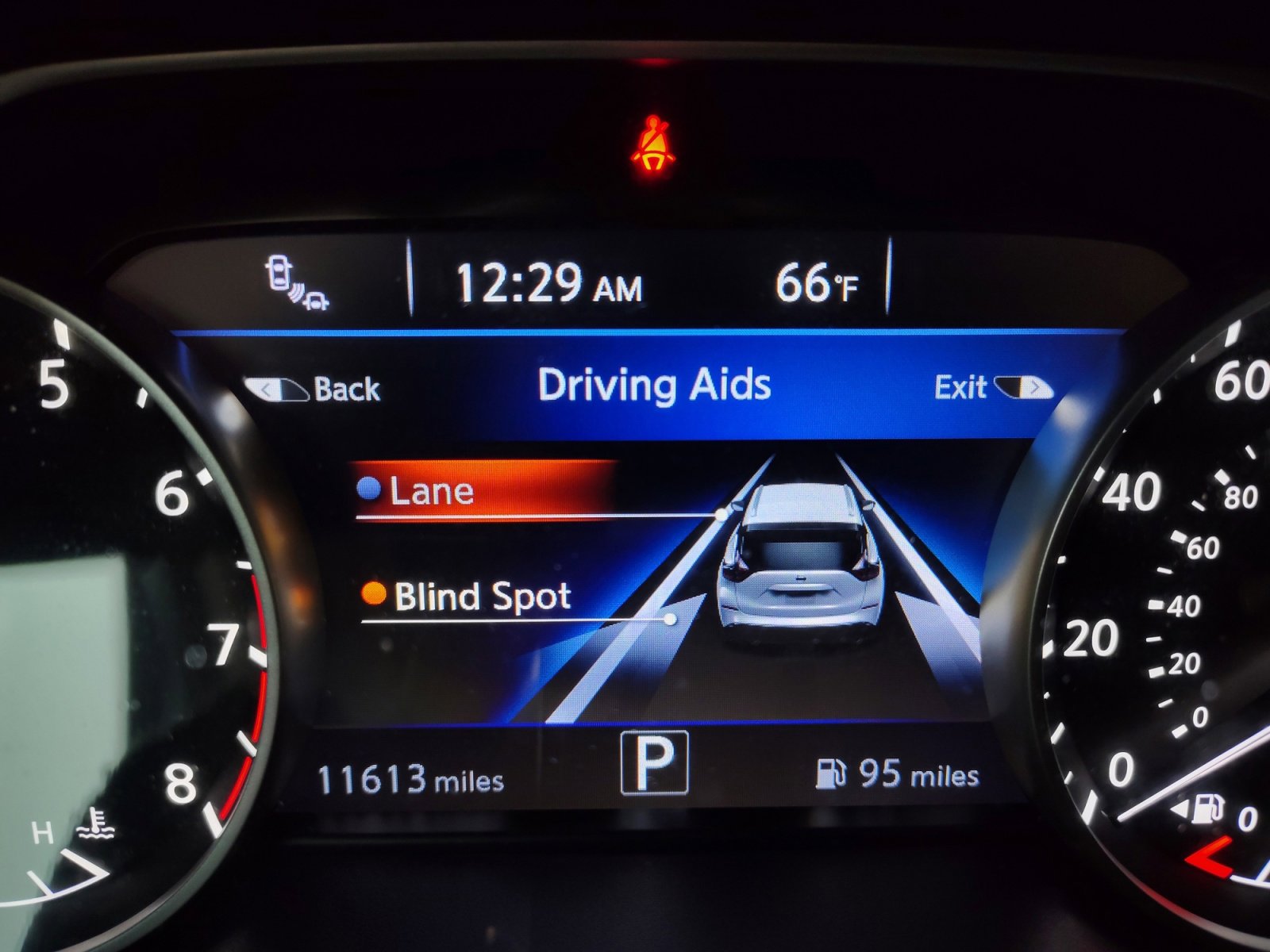 Certified 2024 Nissan Murano SV image 4