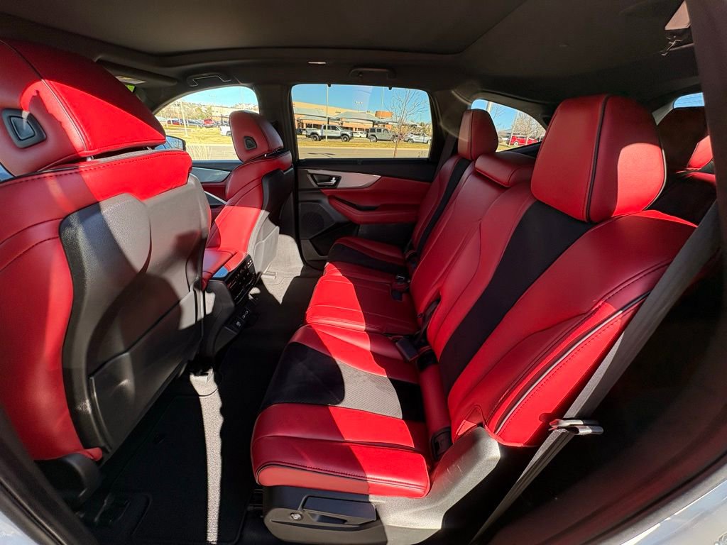 Used 2022 Acura MDX A-Spec image 32