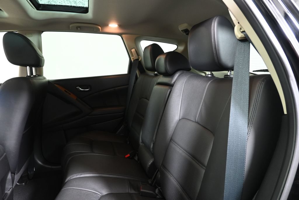Used 2014 Nissan Murano LE w/ Platinum Edition Package AWD/4WD image 4