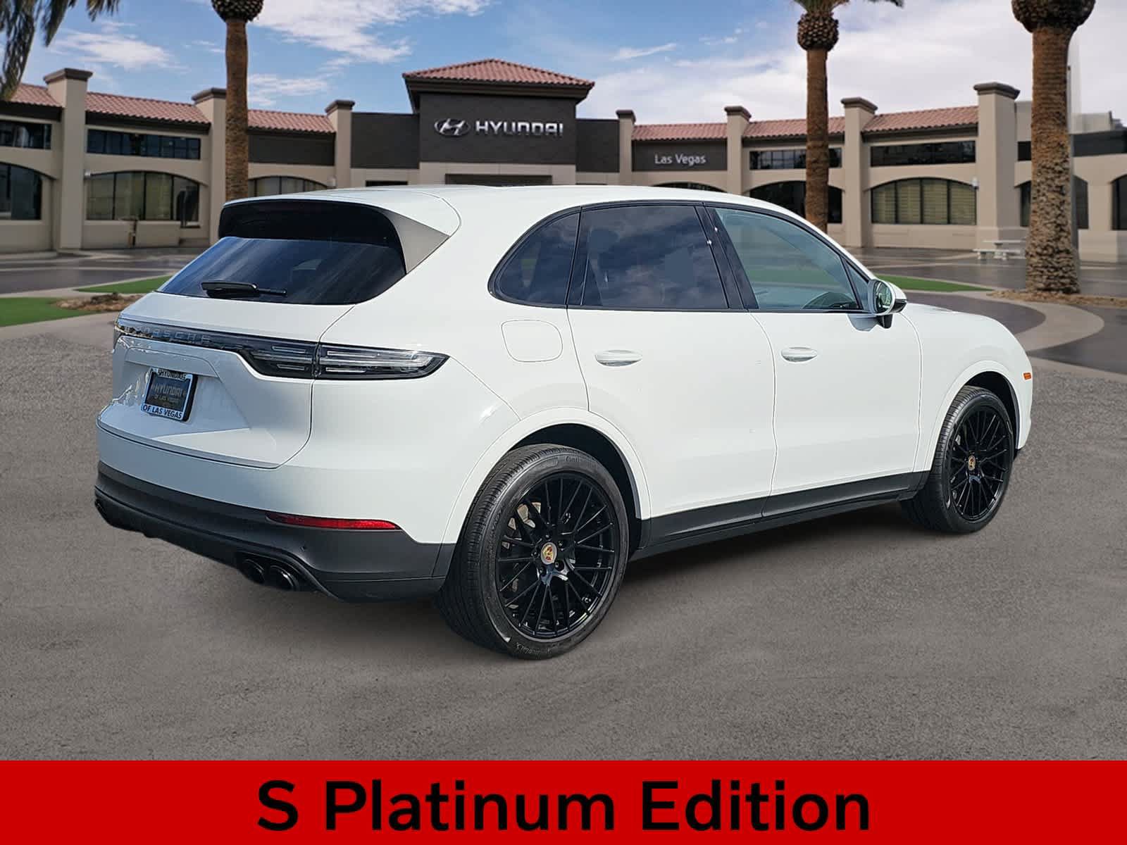 Used 2023 Porsche Cayenne S Platinum w/ Premium Package Plus AWD/4WD image 8