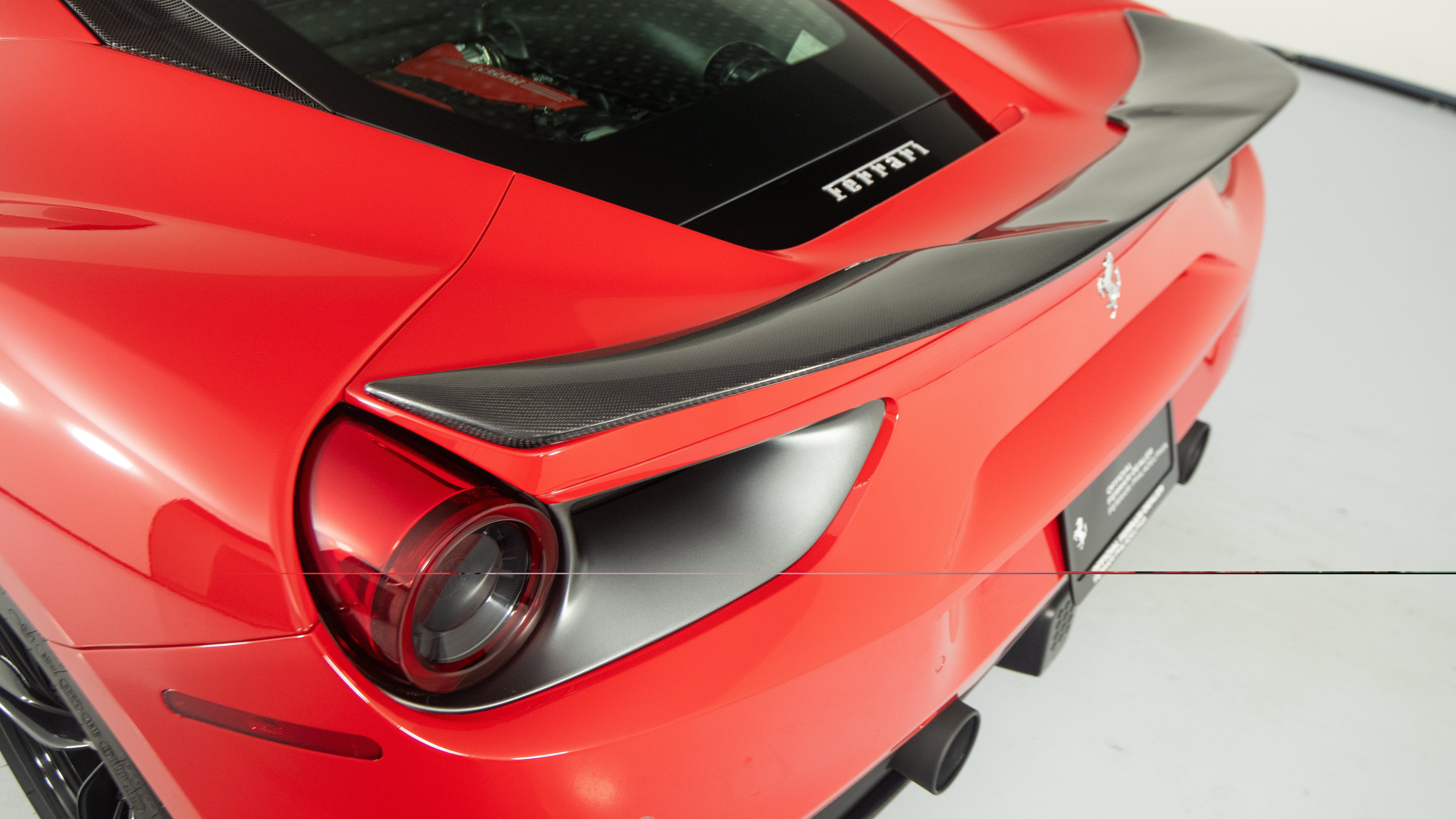 Certified 2018 Ferrari 488 GTB RWD image 14
