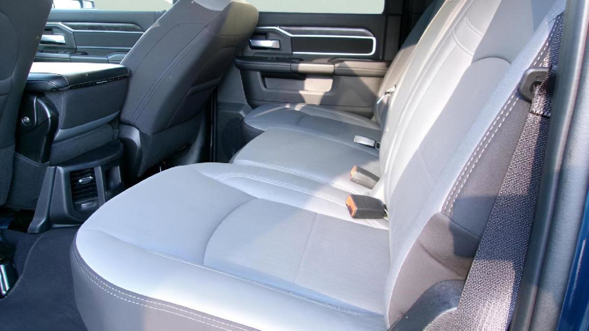 Used 2024 RAM 2500 Big Horn w/ Bed Utility Group image 9