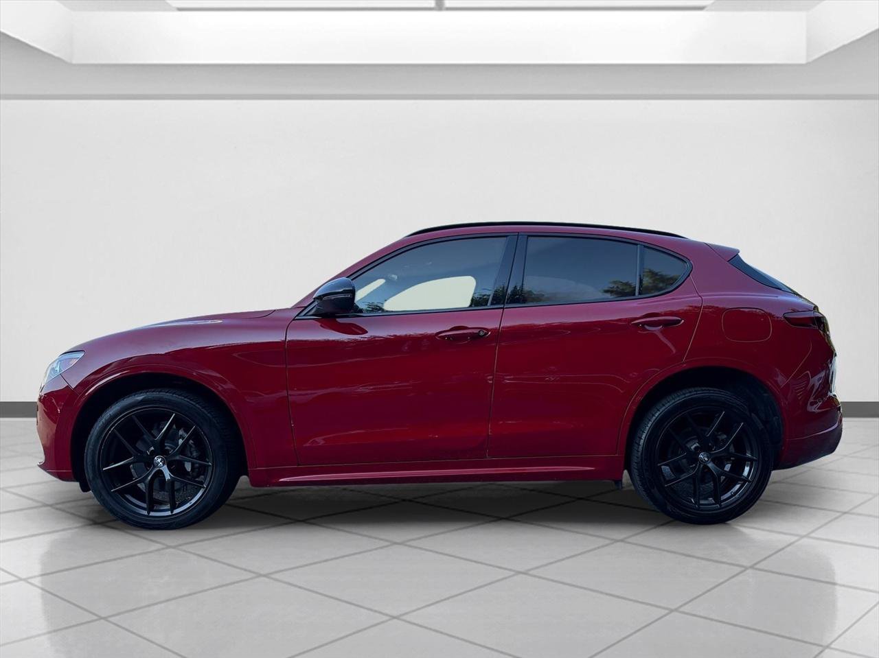 Used 2021 Alfa Romeo Stelvio Ti w/ Nero Edizione AWD/4WD image 2