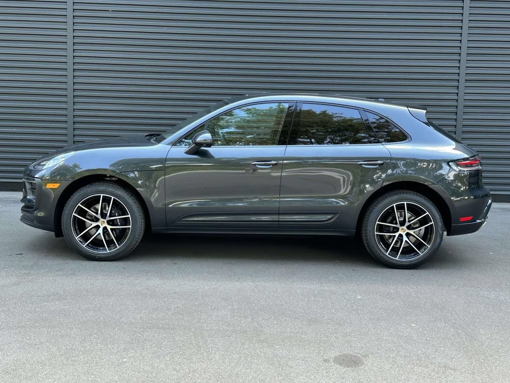 Certified 2026 Porsche Macan Turbo AWD/4WD image 2