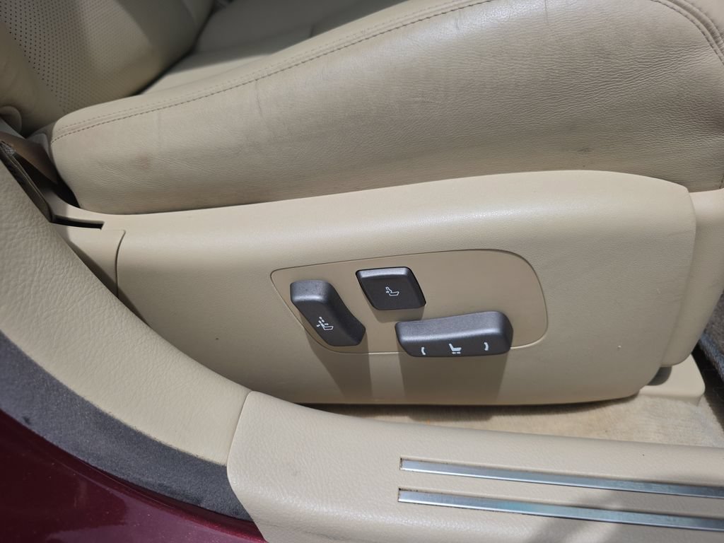 Used 2008 Lexus LS 460 RWD image 38