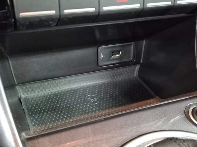 Used 2019 Volkswagen Beetle 2.0T S image 23