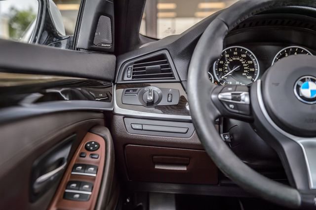Used 2015 BMW 535i Sedan RWD image 37