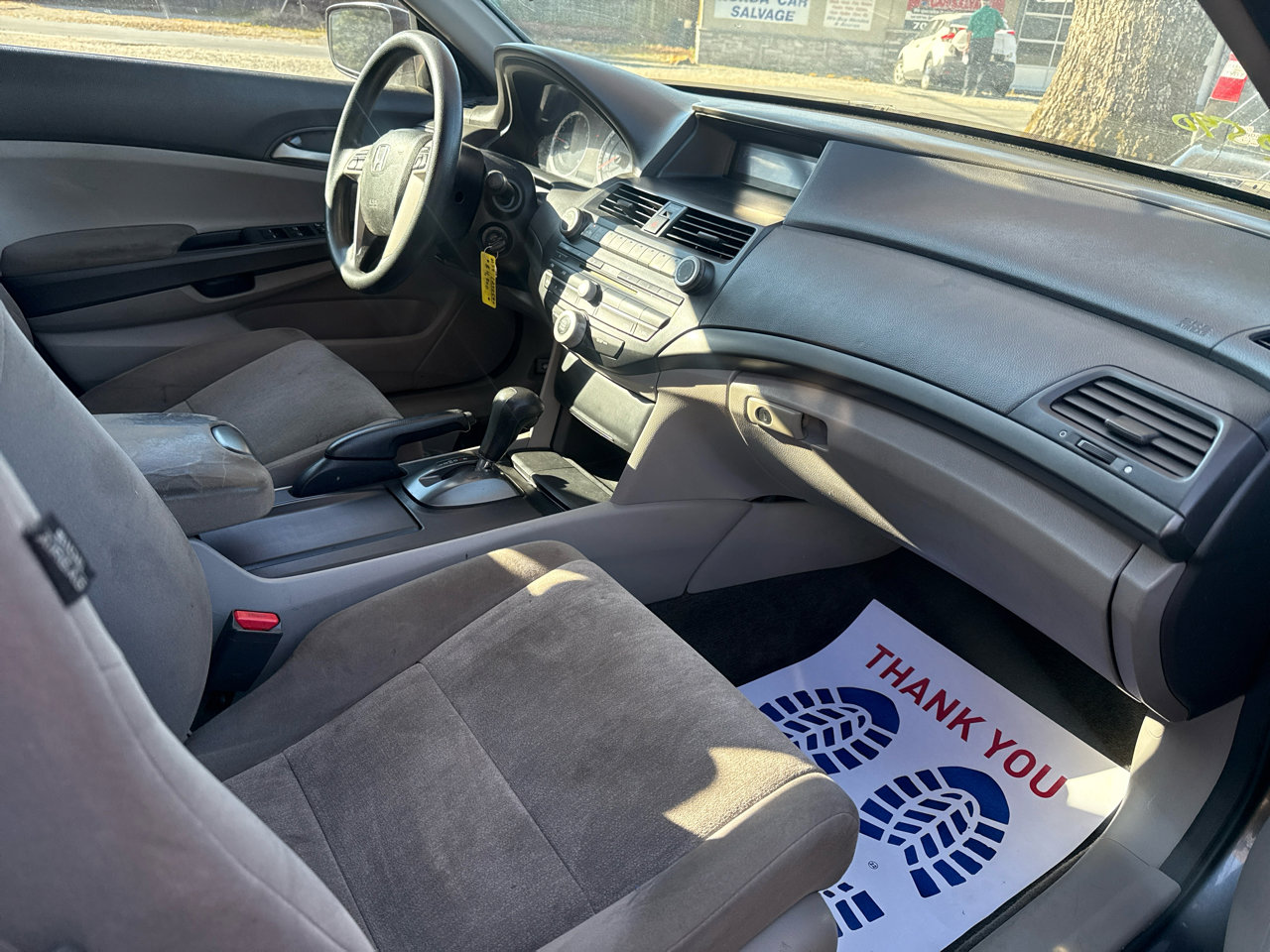 Used 2010 Honda Accord LX-P image 9