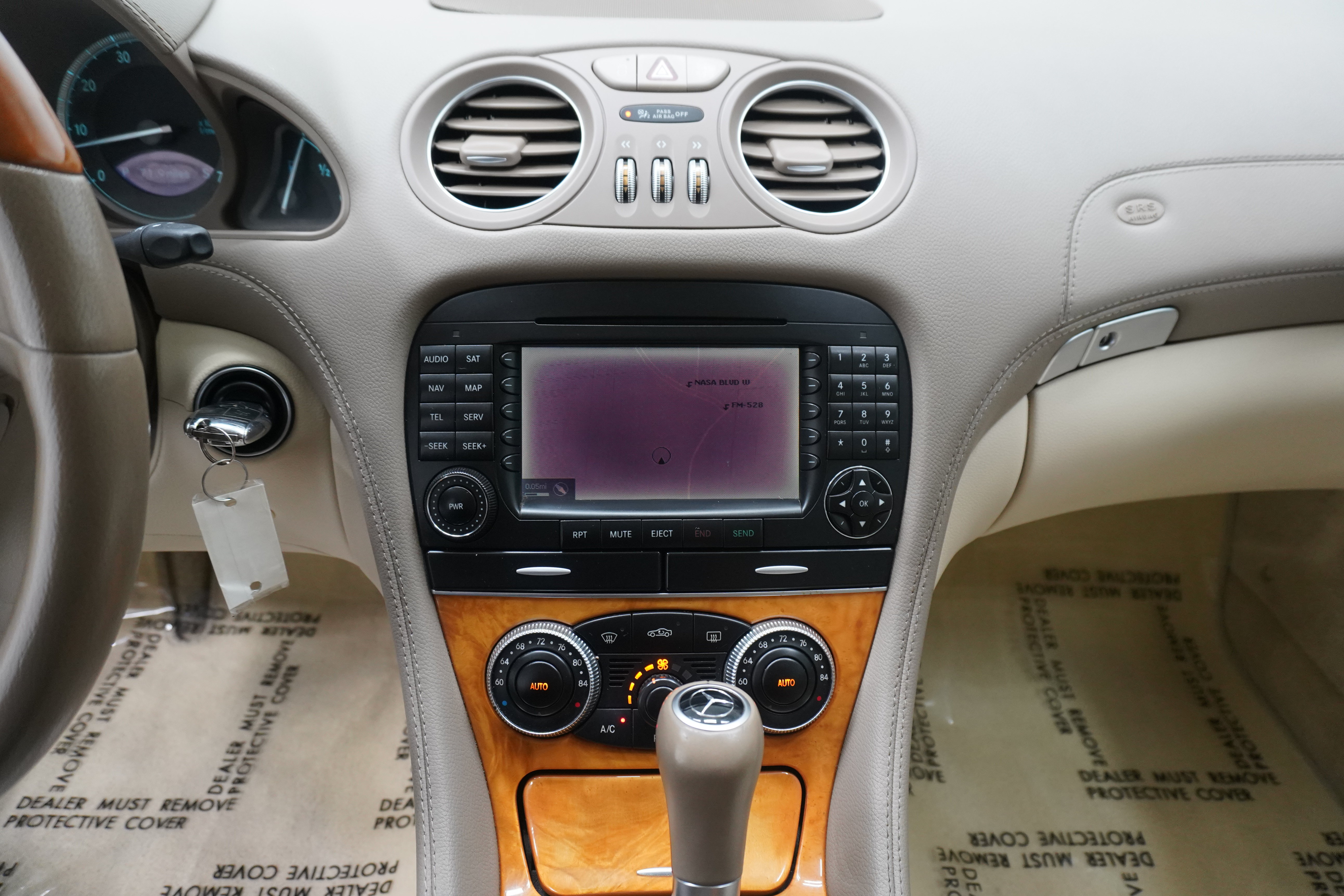 Used 2007 Mercedes-Benz SL 550 image 19