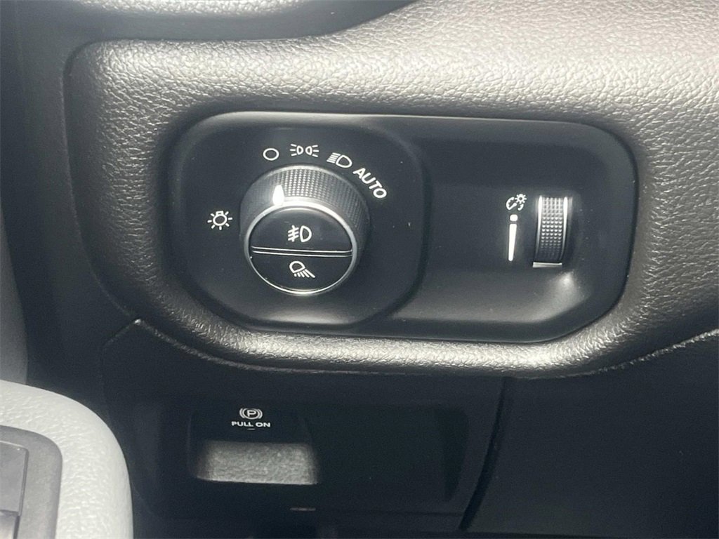 Used 2020 RAM 1500 Big Horn image 29