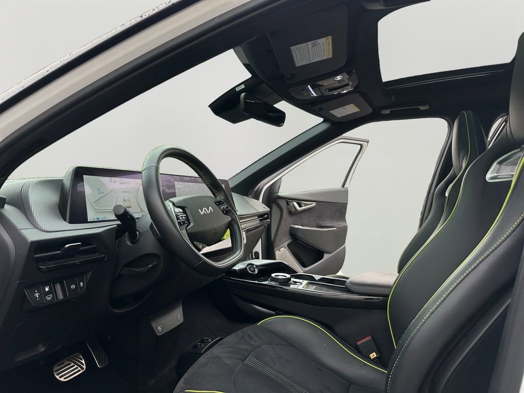 Used 2023 Kia EV6 GT AWD/4WD image 9