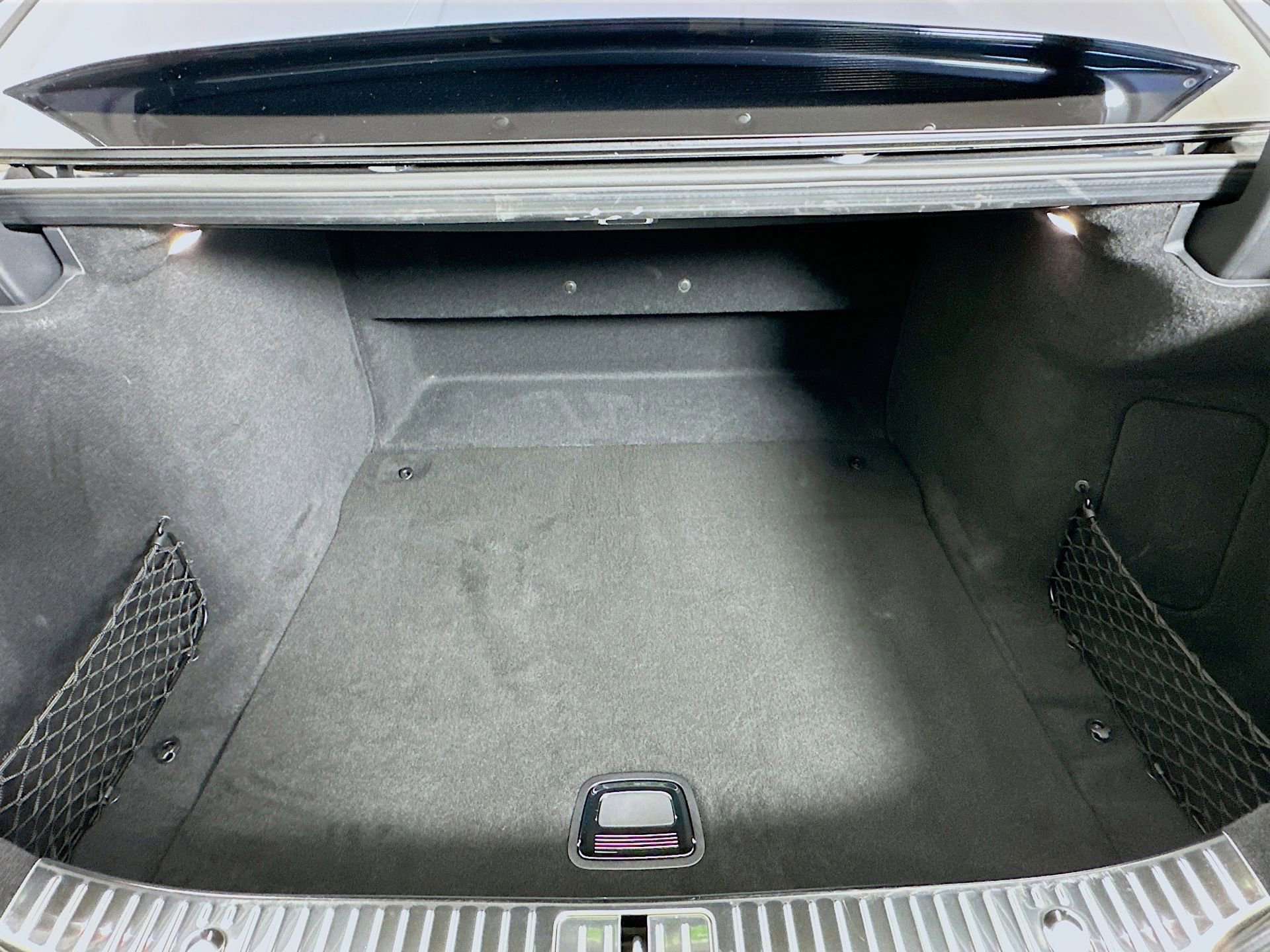Used 2020 Mercedes-Benz S 560 Sedan image 29