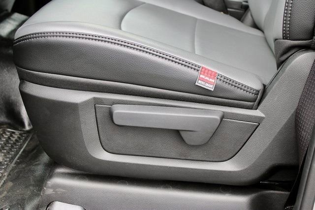 New 2024 RAM 3500 Tradesman image 17