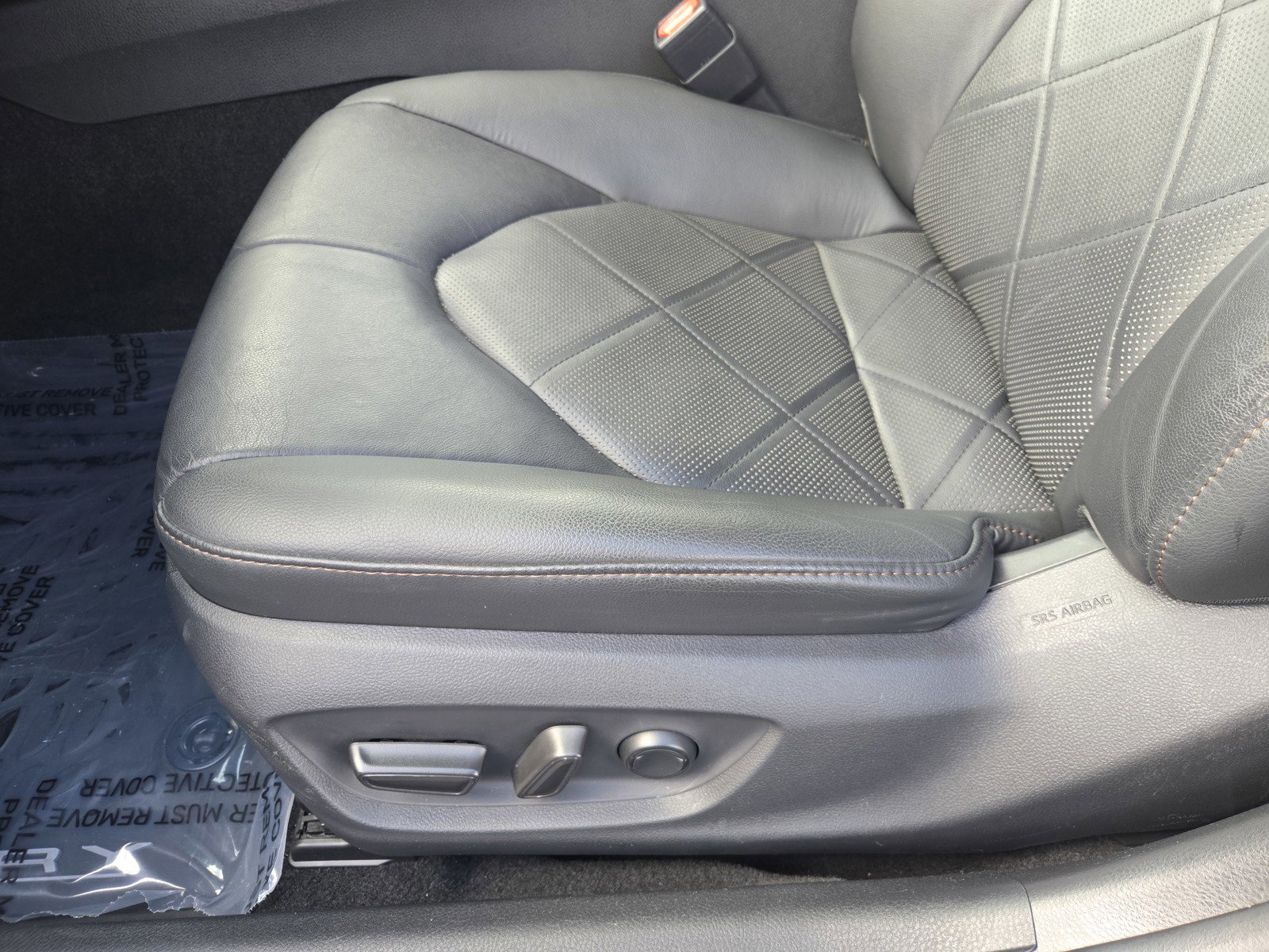 Used 2018 Toyota Camry XLE w/ Audio Package FWD image 17