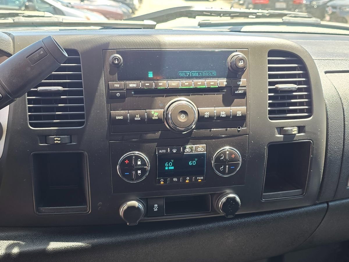 Used 2012 Chevrolet Silverado 1500 LT w/ All-Star Edition RWD image 33