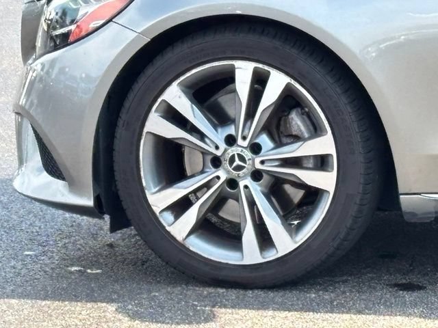 Used 2019 Mercedes-Benz C 300 4MATIC Sedan image 7