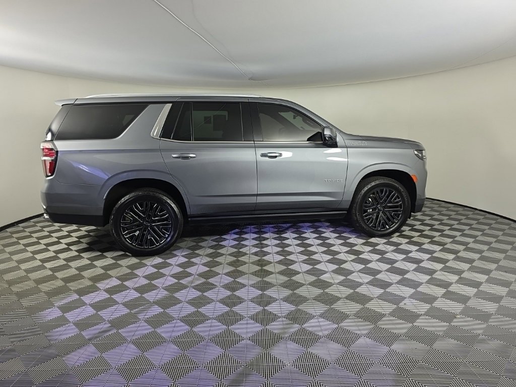 Used 2021 Chevrolet Tahoe High Country w/ Premium Package image 6