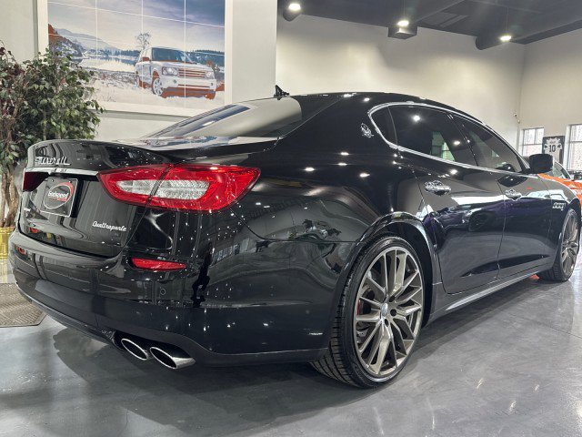 Used 2016 Maserati Quattroporte S image 22