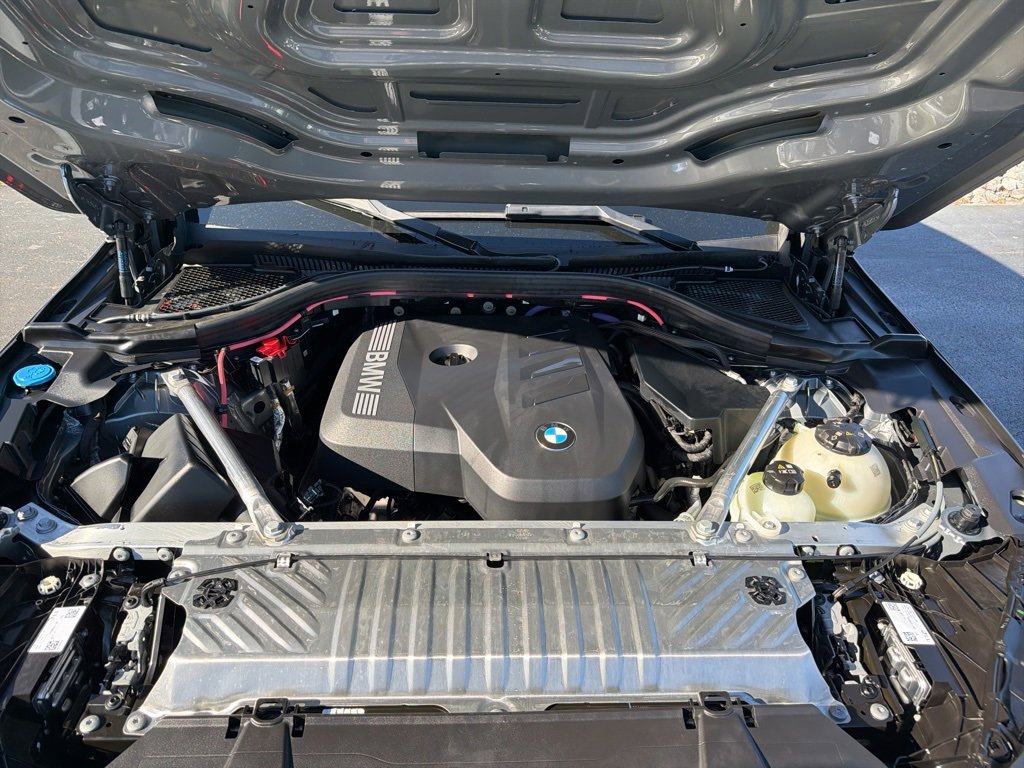 Certified 2025 BMW X3 xDrive30i w/ Premium Package image 18