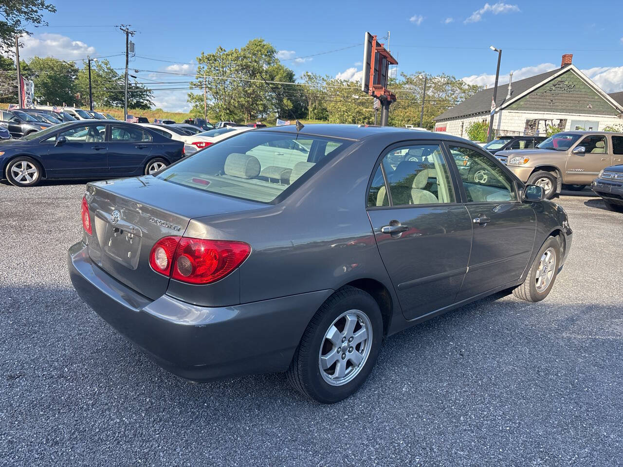 Used 2005 Toyota Corolla LE FWD image 6