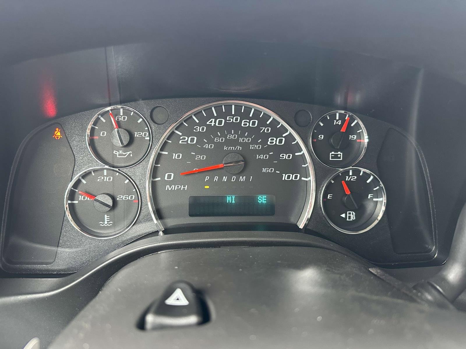 New 2025 Chevrolet Express 3500 w/ Driver Convenience Package image 19