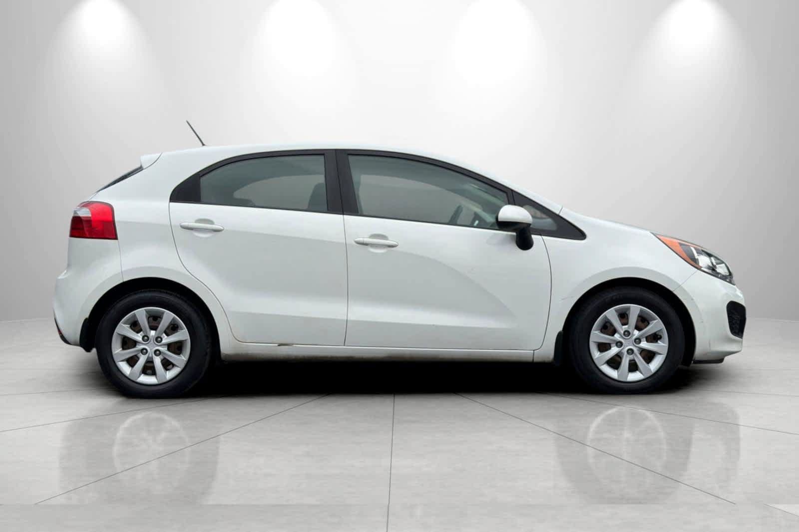 Used 2013 Kia Rio LX w/ PWR Pkg FWD image 8