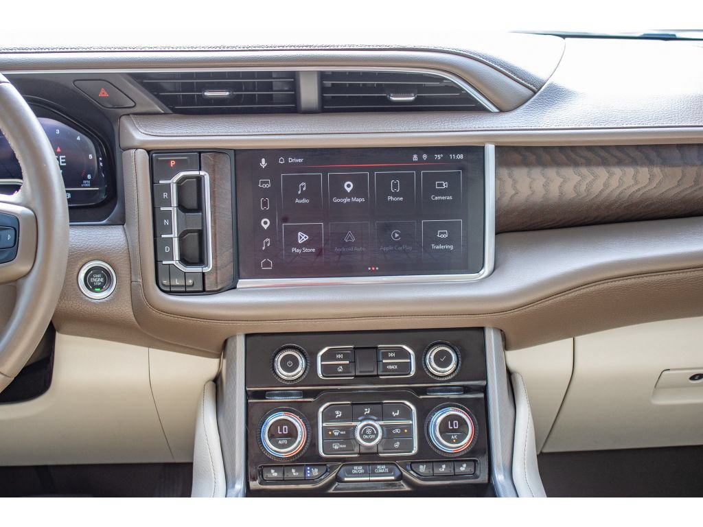 Used 2024 GMC Yukon Denali w/ Advanced Technology Package AWD/4WD image 27