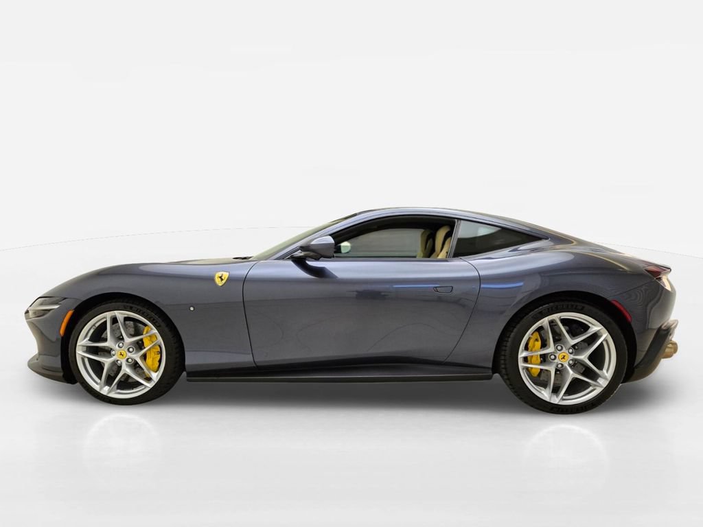 Used 2021 Ferrari Roma RWD image 12