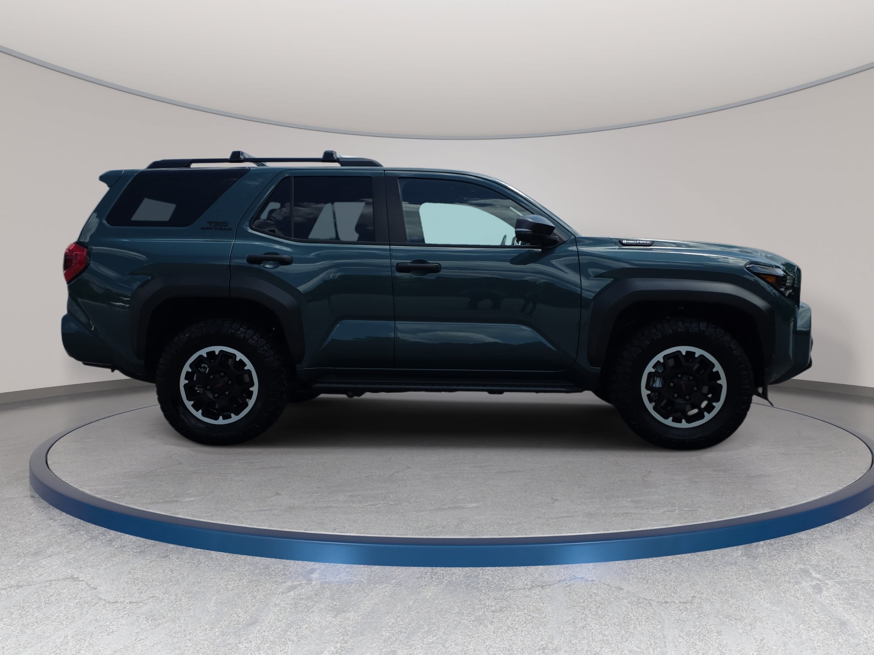 Used 2025 Toyota 4Runner TRD Off-Road Premium AWD/4WD image 4