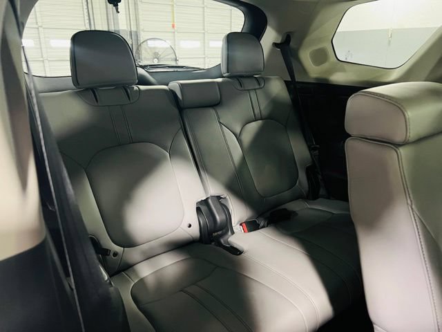 Used 2023 Honda Pilot Elite image 37