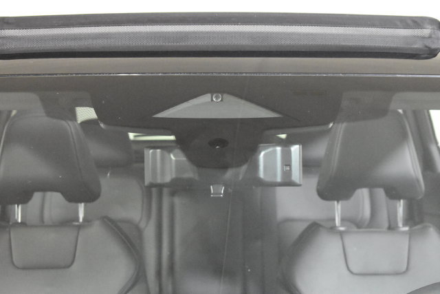 Used 2024 Nissan Ariya AWD image 40