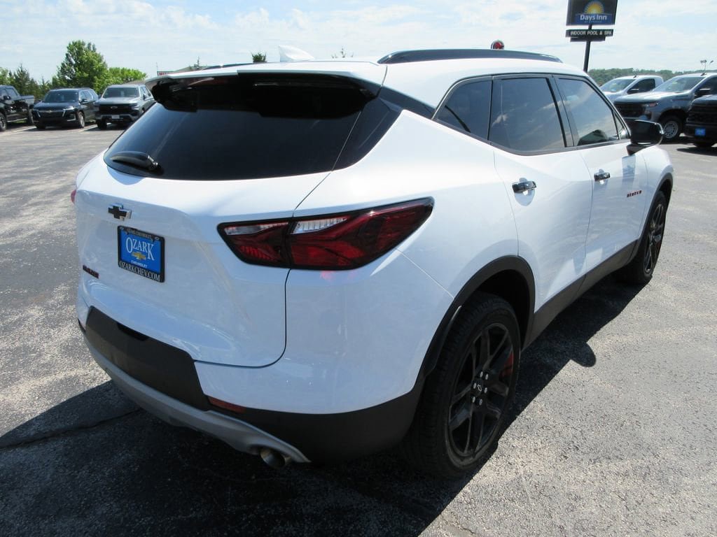 Certified 2021 Chevrolet Blazer LT w/ Redline Edition FWD image 5