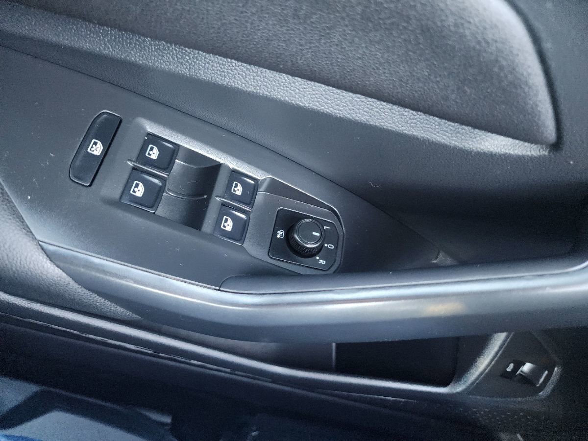 Used 2020 Volkswagen Jetta SE image 20