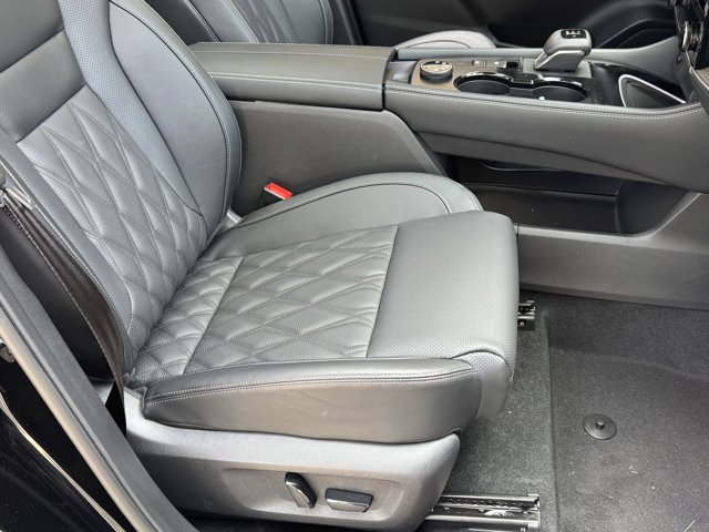 New 2026 Nissan Rogue Platinum w/ Platinum Premium Package AWD/4WD image 7
