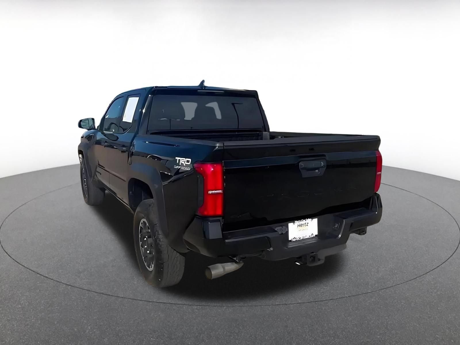 Used 2025 Toyota Tacoma TRD Off-Road AWD/4WD image 10