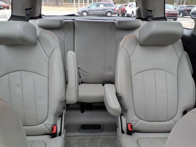 Used 2012 GMC Acadia Denali image 3