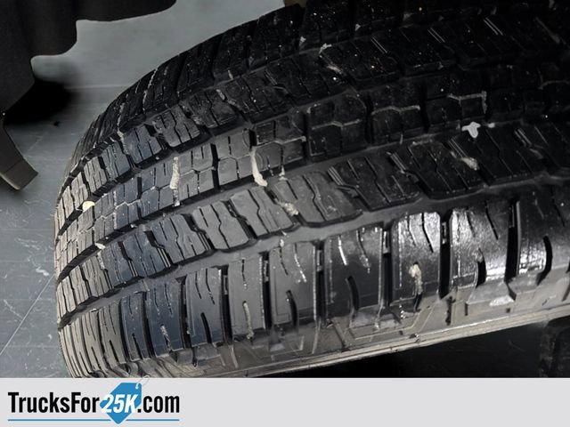 Used 2018 Chevrolet Silverado 1500 Custom w/ Custom Value Package image 33