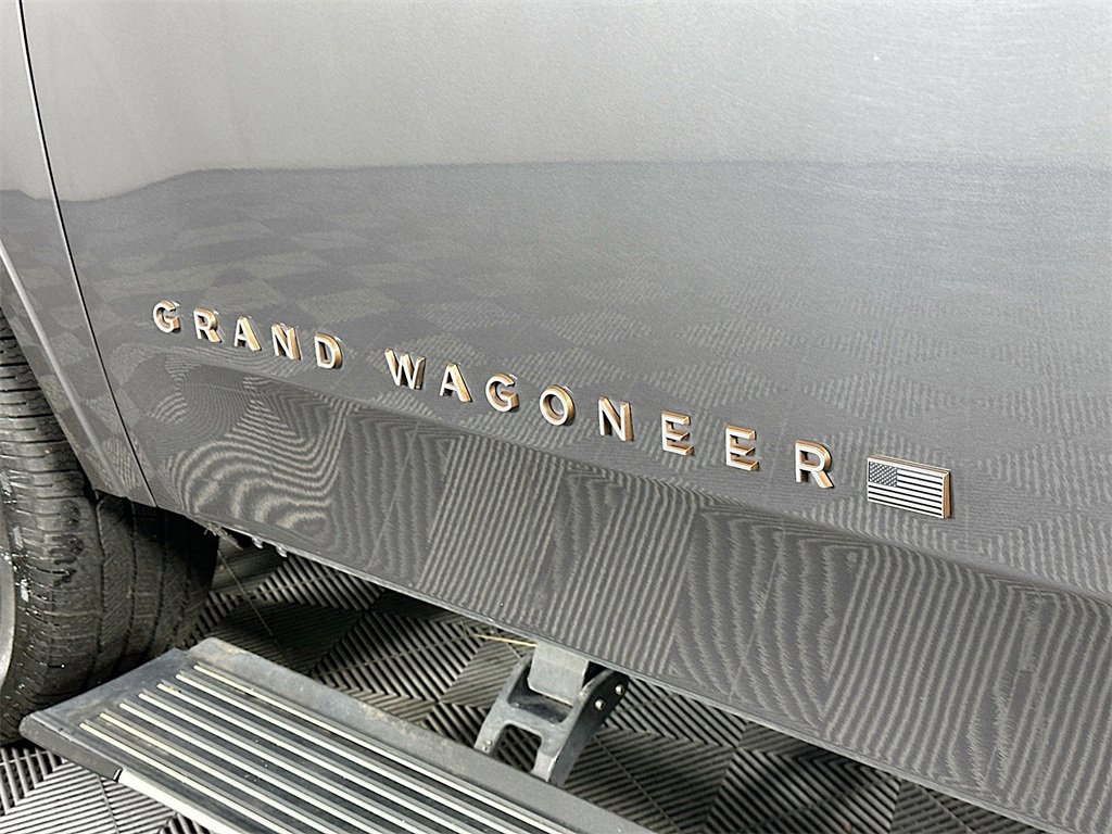Used 2023 Jeep Grand Wagoneer L Series III w/ Rear Seat Video Group 1 image 29