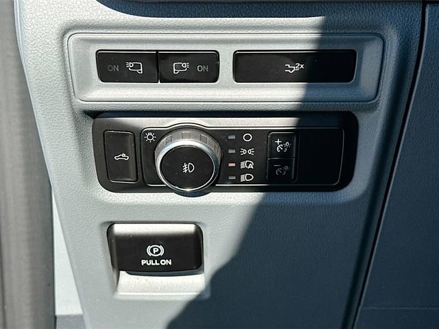 Used 2023 Ford F150 XLT w/ Equipment Group 302A High image 10