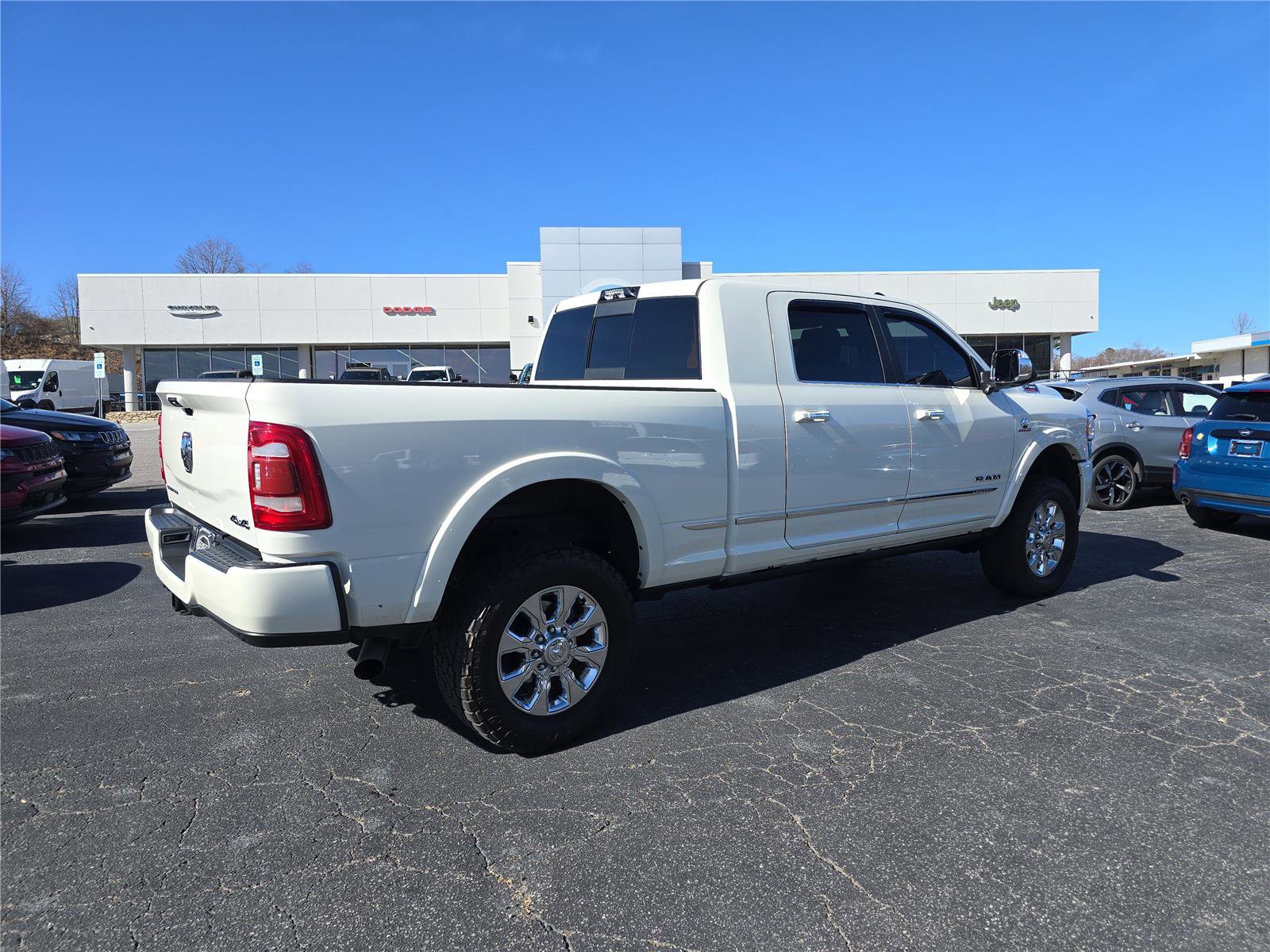 Used 2021 RAM 2500 Limited image 3