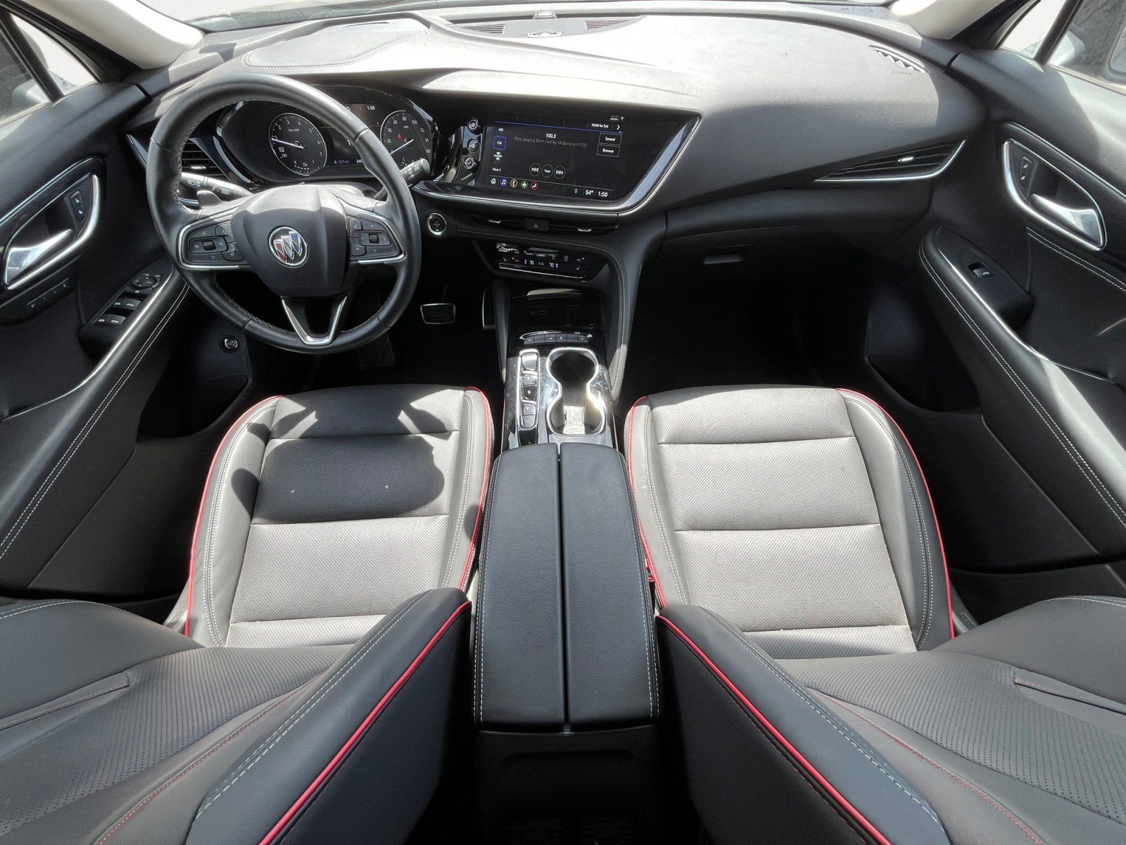 Used 2023 Buick Envision Essence w/ Sport Touring Package FWD image 3