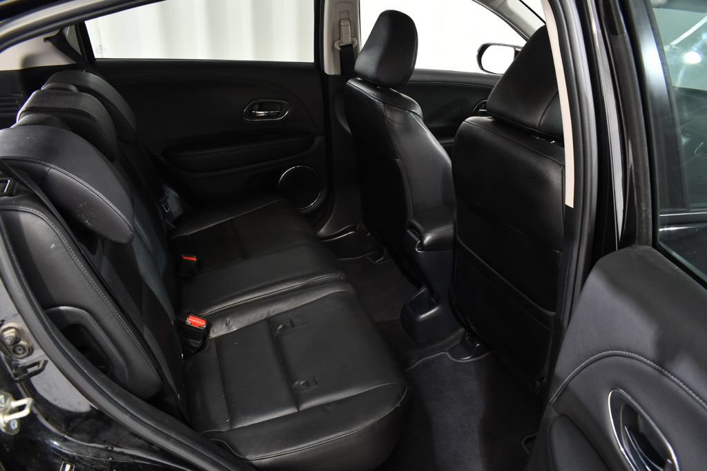 Used 2017 Honda HR-V EX-L image 19