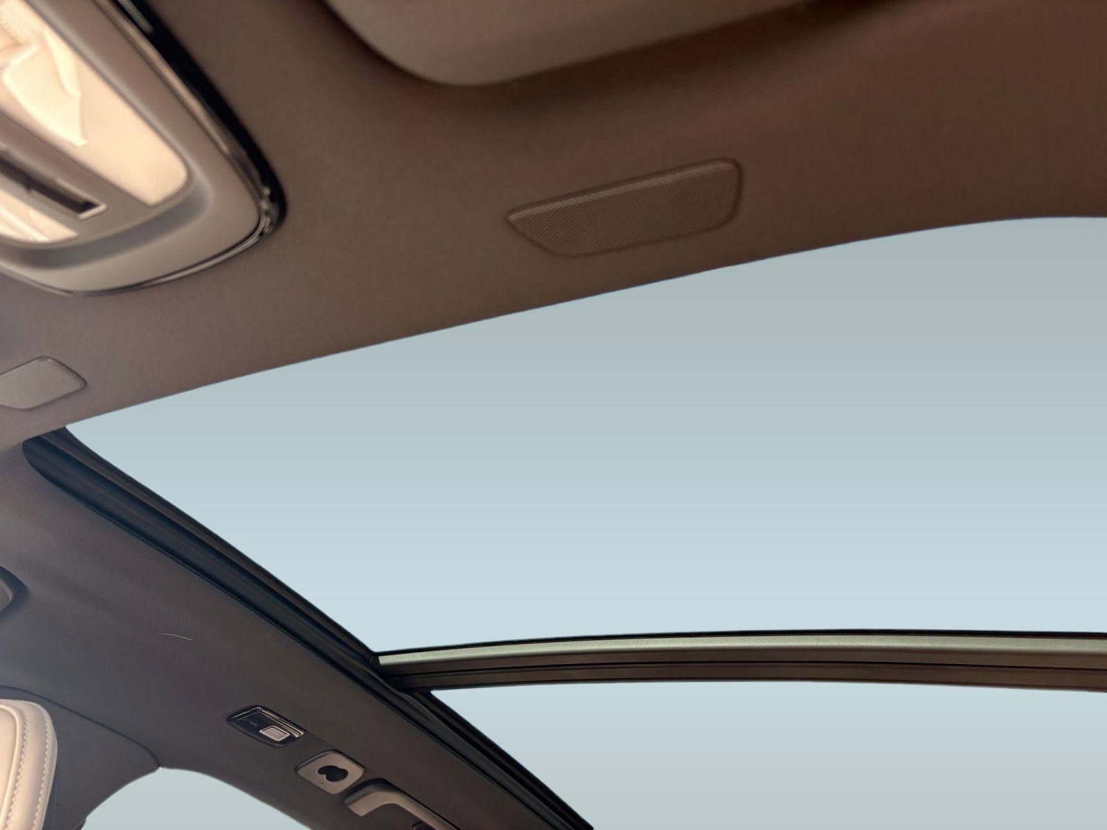 New 2026 Volvo XC60 T8 Plus w/ Climate Package image 14