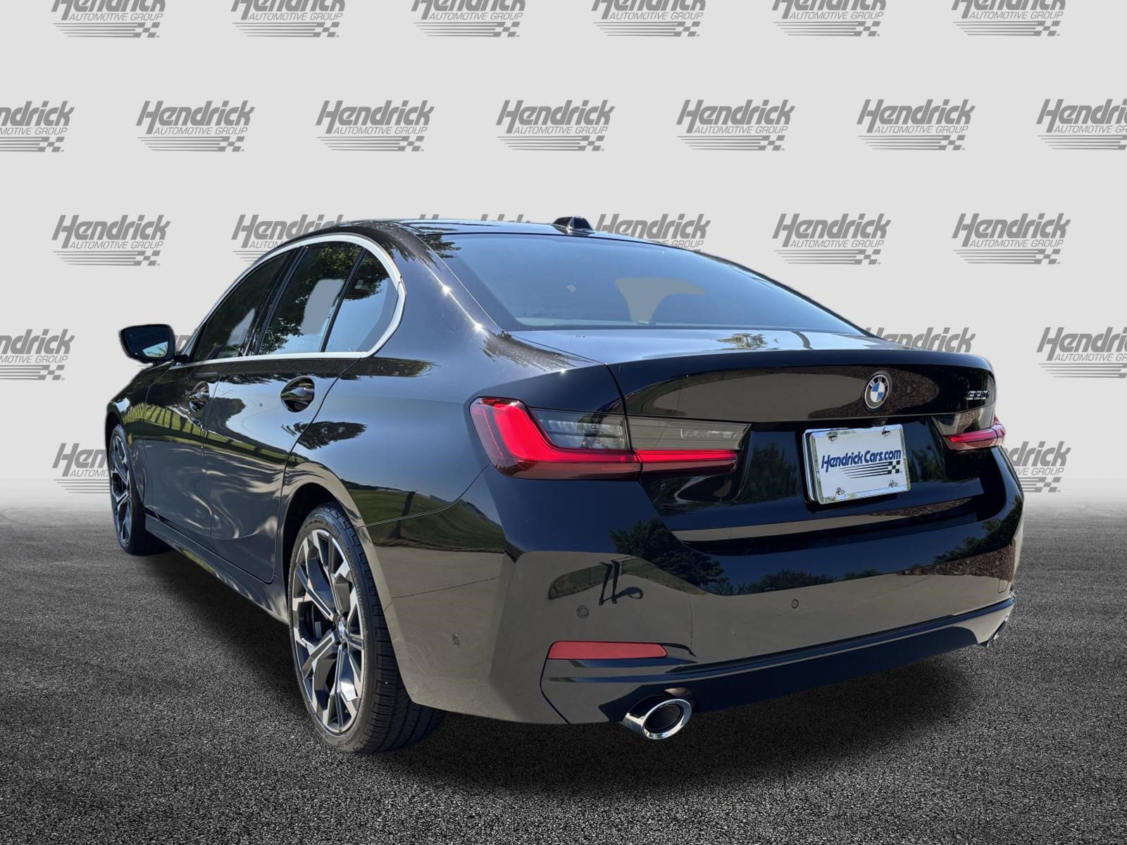 Certified 2025 BMW 330i Sedan RWD image 8