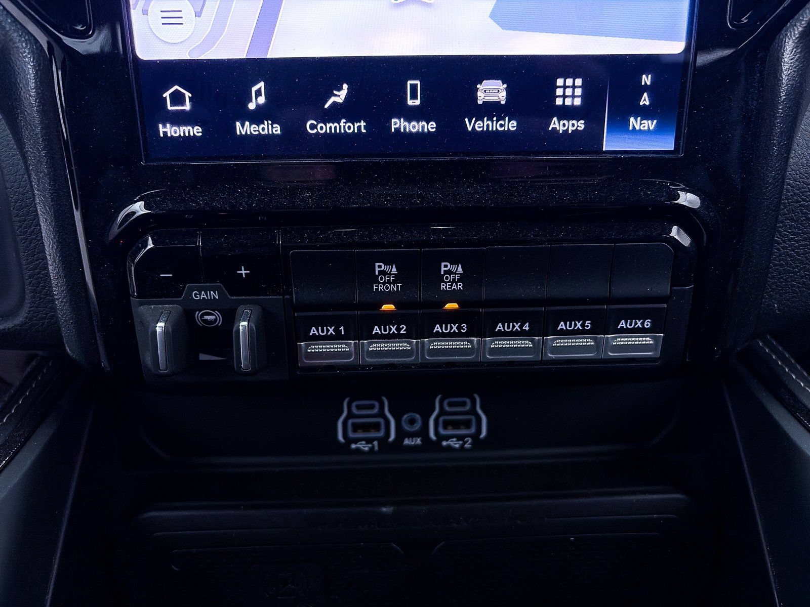 Used 2025 RAM 1500 RHO AWD/4WD image 25