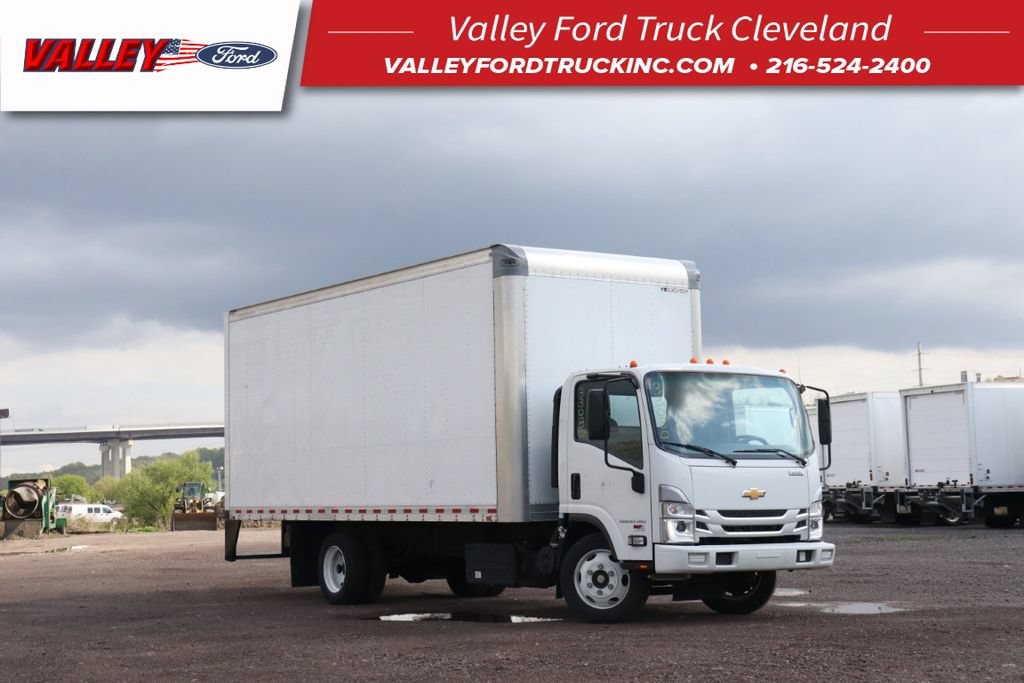 Used 2023 Chevrolet Low Cab Forward 5500XD RWD image 1